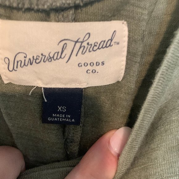 Universal Thread Tank Top - Picture 2 of 4